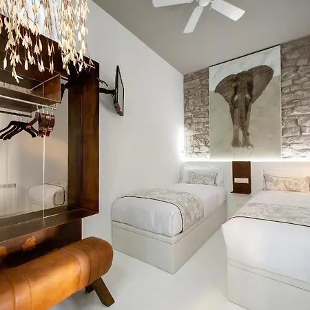 Spectacular By Sebastiana Group